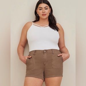 3.5 Inch Comfort Flex Waistband
Chino High-Rise Short